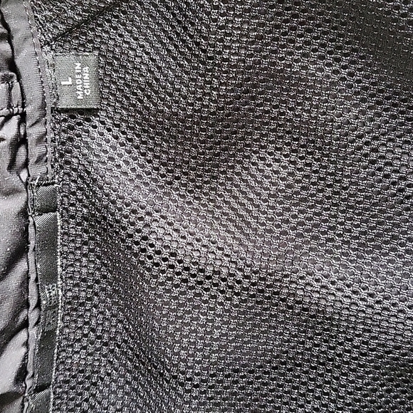 Oversized Hooded Light Jacket - Picture 3 of 7